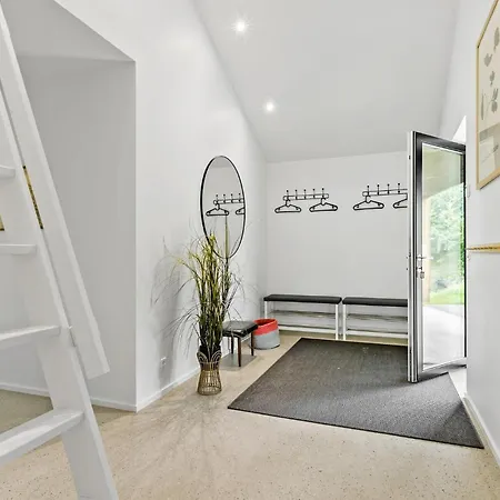 5 Bedroom Awesome In * 埃贝尔托夫特